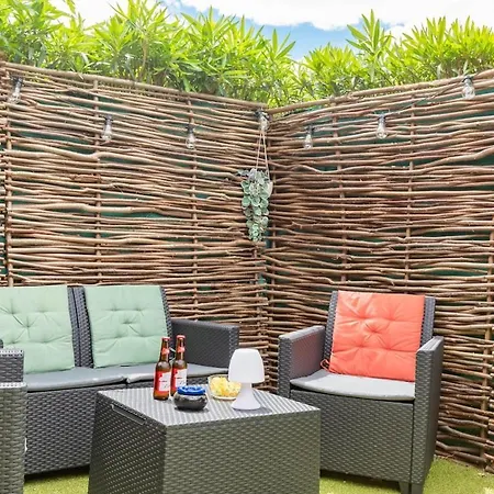 Le Patio Des Pecheurs Marina *